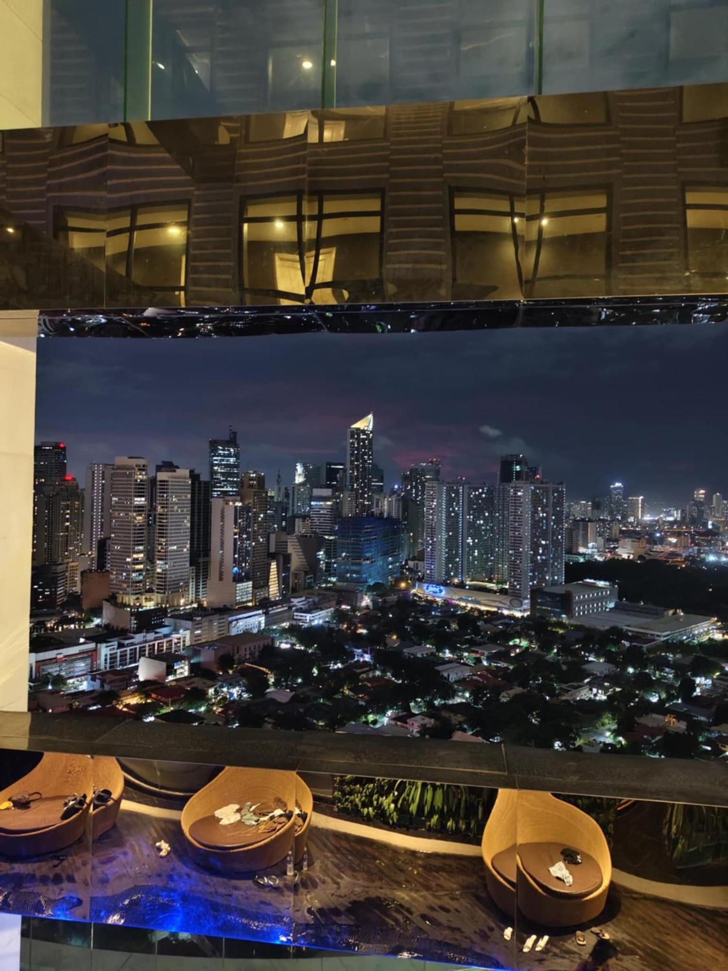Gramercy Residences Makati By Christine Ph With Balcony *